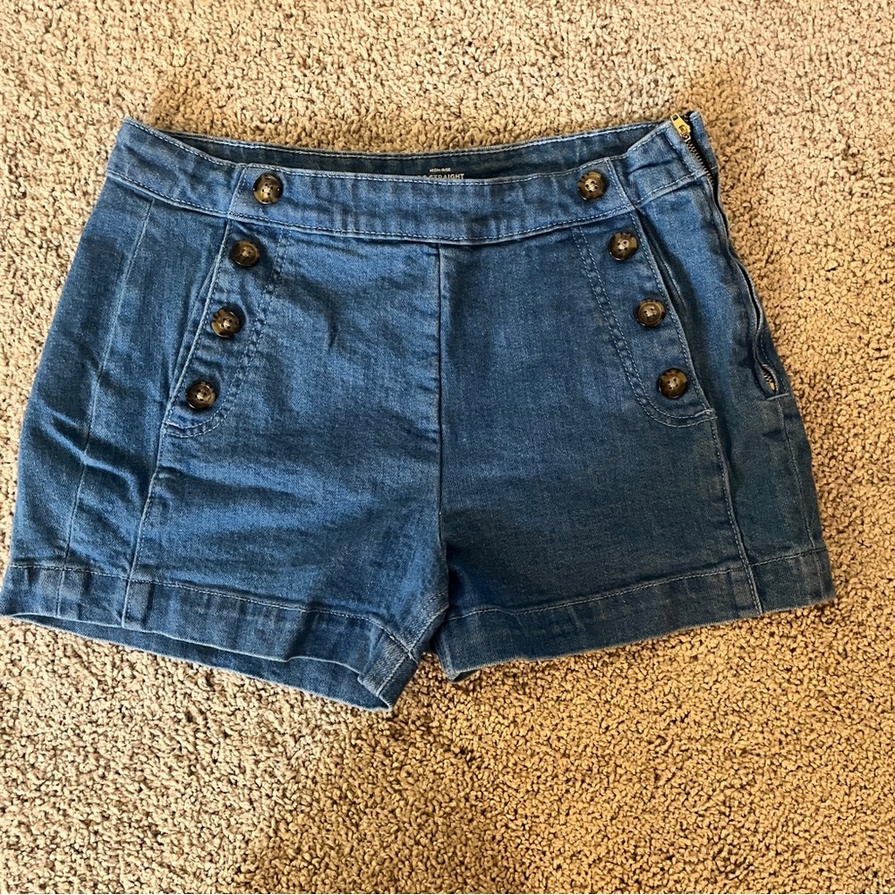 Old Navy High-Waisted Blue Jean Shorts with Button Detail